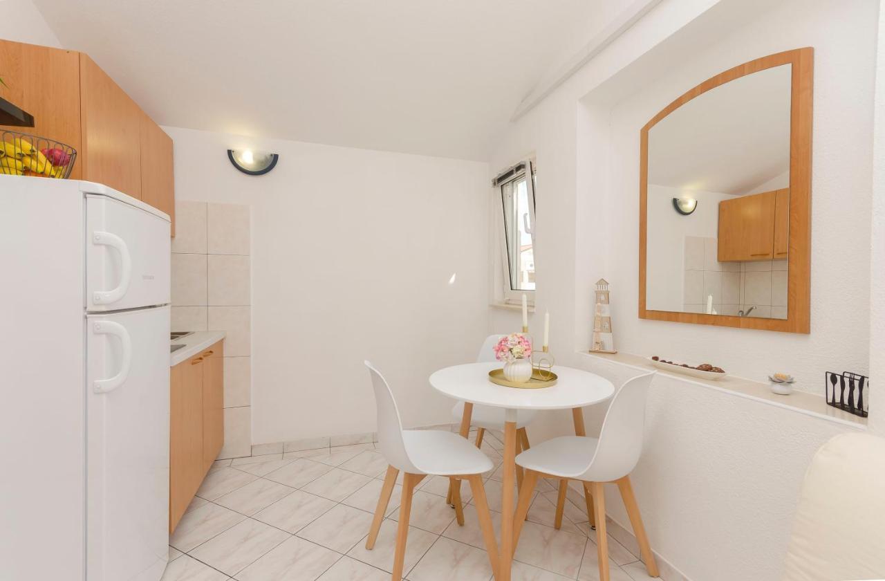 Apartments Anton Vodice Exterior photo